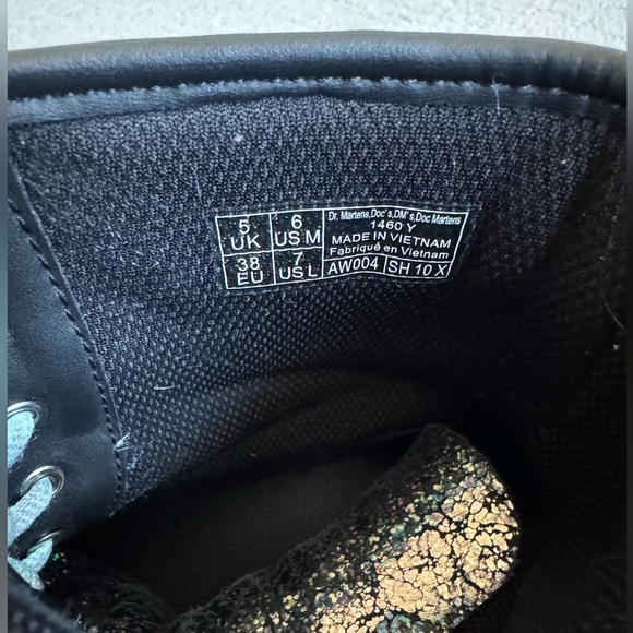 Dr. Marten Metallic Glitter Iridescent Crackle Boots - Picture 2 of 2